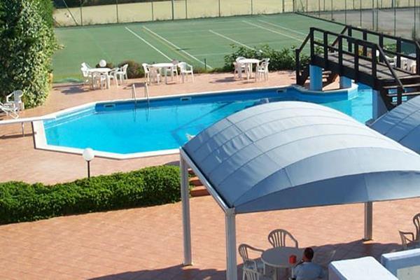 Itaca Hotel Μπαρλέτα Εξωτερικό φωτογραφία